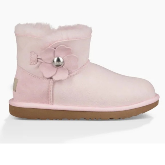 ugg bailey button ii poppy